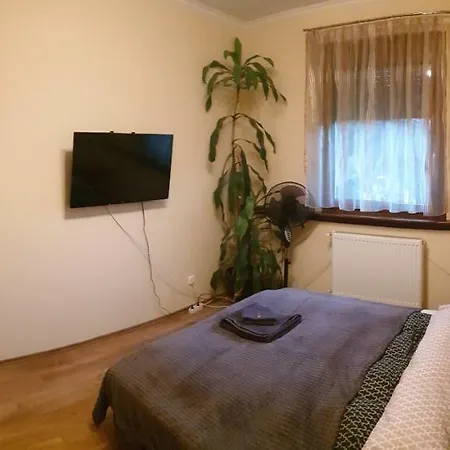 Szent Laszlo Privatunterkunft *