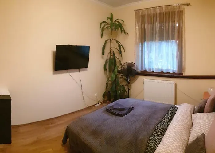 Szent Laszlo Δωμάτια σε οικογενειακή κατοικία *